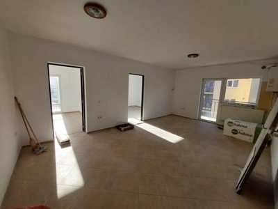Bling imobiliare ofera spre vanzare un apartament de 3 camere zona Calea Turzii