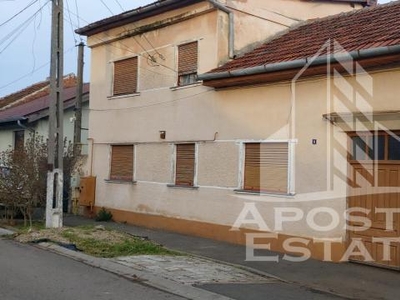 Casa cu etaj in Aradul Nou, cu 0 % comision de la cumparator