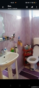 Închiriez apartament cu 3 camere