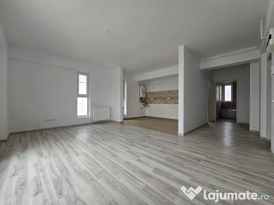 Apartament cu 2 camere | Terasa 70mp | Complex |