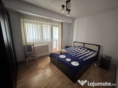 Apartament 3 camere in Manastur zona Cioplea