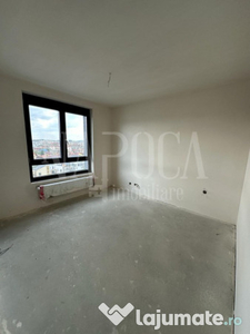 Apartament cu 3 camere la etaj intermediar si panorama superba!