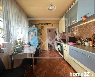 Casa 3 camere cu pivnita - Piata Cluj - gradina - curte comu