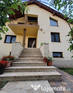 Casa SMART cu 5 camere si 5 bai, 250mpu in Turnisor Sibiu