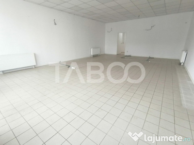 Spatiu comercial de inchiriat la parter 189 mpu in zona Tere