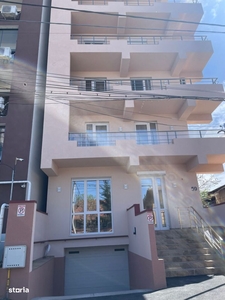 Apartament 4 camere în zona PARCUL CENTRAL