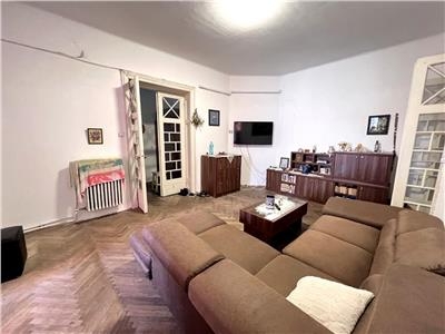 Vanzare apartament in Vila 5 camere 156 mp Unirii Mircea Voda