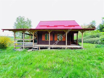 De vanzare cabana individuala cu 1226 mp teren in zona Fantanele langa Sibiu