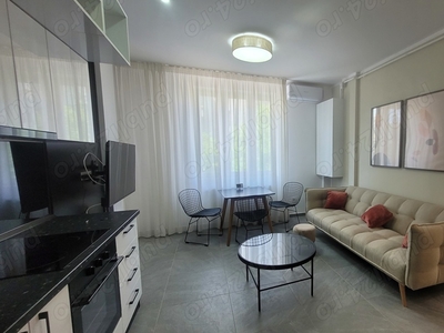 Apartament 2 camere Central