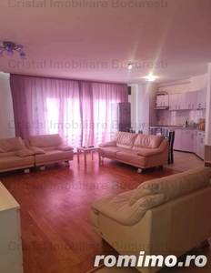 Apartament 3 camere, zona Parcul Carol.