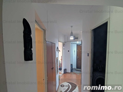 Apartament 4 camere vanzare Calea Vitan