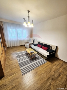 Apartament cu 2 camere de închiriat în zona Central