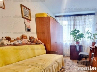 Apartament luminos, 3 camere, Secuilor, Mall SunPlaza, 4 min. metrou Piata Sudului.