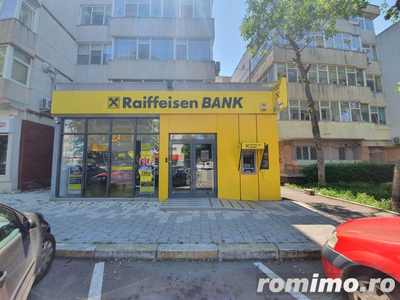 Constanta. Victoria. Spatiu comercial. Bdul Tomis