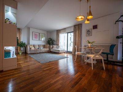 ÎNCHIRIERE APARTAMENT 3 CAMERĂ ZONA BANEASA- AMBASADA SUA!