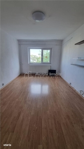 Apartament 2 camere, etaj 4/7, Turnisor, 50 MP