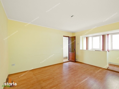 Vanzare apartament 3 camere micro 9 Targoviste