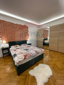 Apartament 2 camere inchiriere in casă vilă Bihor, Oradea, Ultracentral