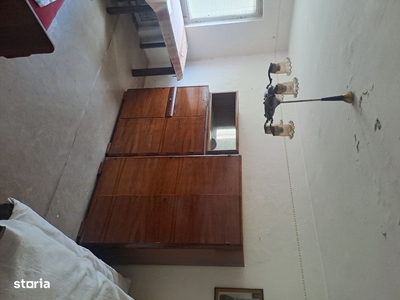 Apartament, 2 camere, zona Decebal