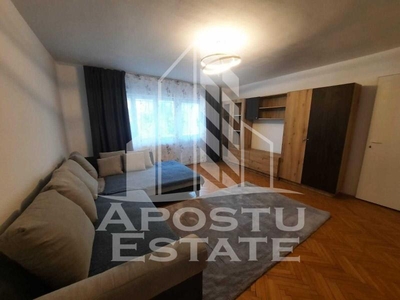 Apartament 3 camere, decomandat, renovat, centrala , Andrei Saguna.