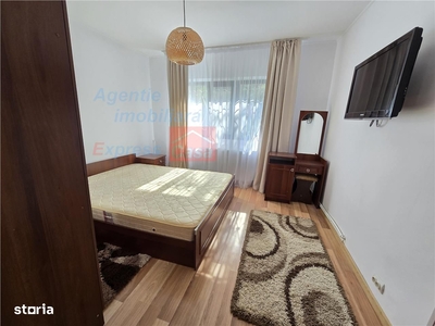 Apartament cu 2 cam. decomandat , bloc din 80 in Podu de Fier