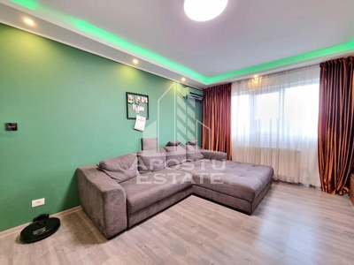 Apartament cu 3 camere, centrala proprie, zona Aradului