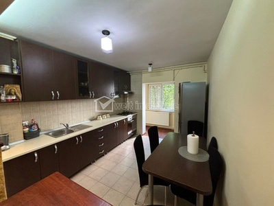 Apartament de inchiriat, cu 3 camere, zona Clujana!