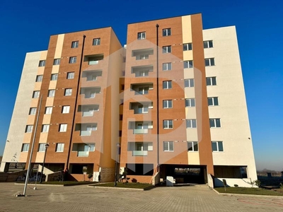 Calea Surii mici- Apartament 2/3 camere- Etaj intermediar- Lift