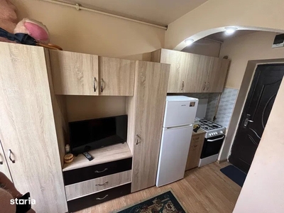 Vânzare apartament cu 3 camere decomandat, prelungirea Ghencea