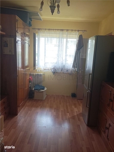 Apartament decomandat 2 camere 50 mp utili terasa parcare Sebes Alba