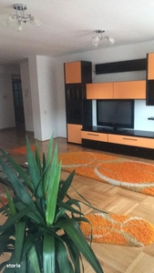 PF vand Apartament 3 camere Zorilor, str. Padurii 100mp