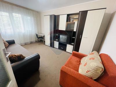Apartament 1 camera inchiriere in bloc de apartamente Bihor, Oradea, Nufarul