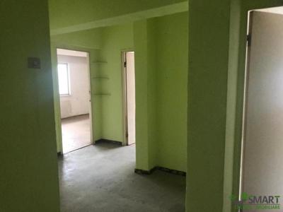 3 camere decomandat! etaj 2 Moldovei! Baia Mare