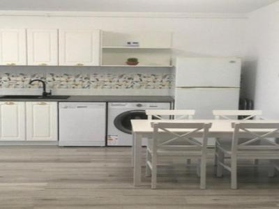 Apartament cu 2 camere Floresti