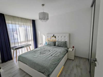 Apartament cu 3 camere | Decomandat | 77 mpu | Zona Grand Hotel Italia