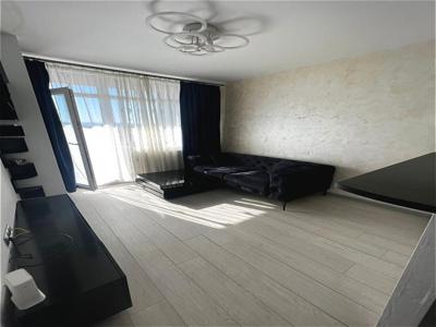 Apartament de 2 camere, 38 mp, balcon, zona Oasului