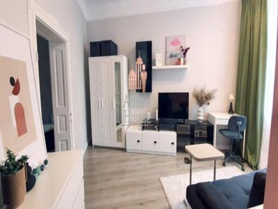 Apartament tip Studio, finisat, mobilat, 44 mp, zona Parcul Feroviarilor