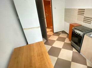 3 camere, , mp , de vanzare apartament in zona Podu Ros, SalubrisDin 2008 sustinem Comunitatea Agentiilor Imobiliare din Iasi