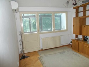 Apartament 2 camere Drumul Taberei 34 etaj 4/4