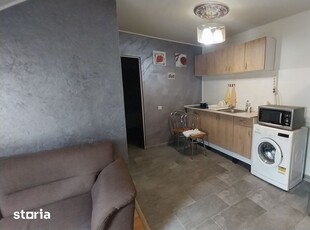 Apartament 2 camere la mansarda Strada Florilor