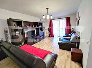 Apartament 3 camere, 82mp, 2 bai zona Porii, Floresti