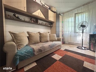 Apartament 3 camere, mobilat, utilat, parcare, zona Astra - Piata!