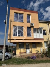 Apartament de vânzare cu 3 cam. pe doua nivele, Sânmartin, Oradea