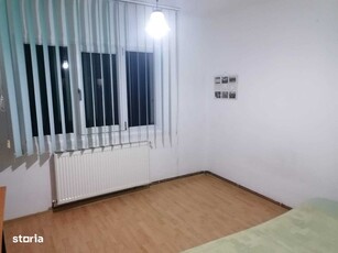 Apartament 3 camere Podu Ros , 65 metri, etaj 3 Cod:155912