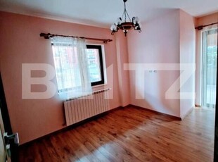 Apartament modern, 109mp, 4 camere, 2 bai, terasa, zona Stejarului