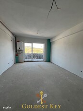 Apartament semifinisat cu 2 camere și balcon, etaj intermediar