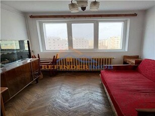 Vanzare Apartament cu 3 camere, zona Militari, Lujerului