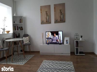 Apartament 2 camere la casa, renovat, zona Terezian