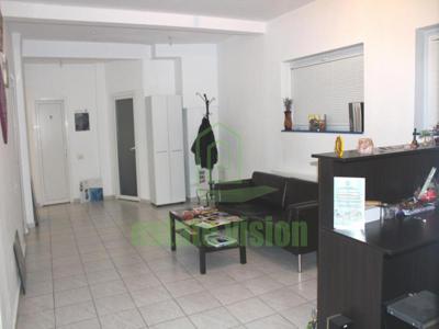 Apartament 4 camere bloc anvelopat - ideal birouri/ inchiriere in regim hotelier