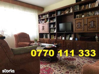 Apartament 4 camere, zona Garii.